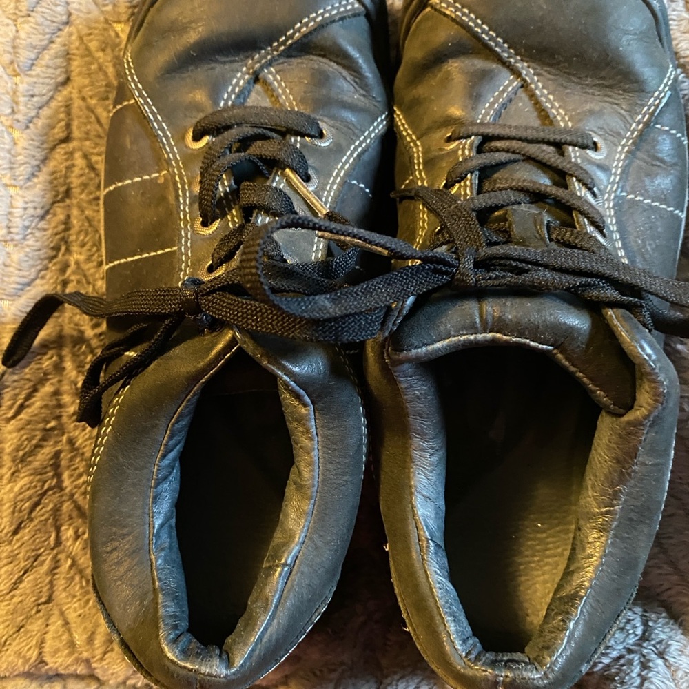 Keen Black Leather Lace-Up Shoes